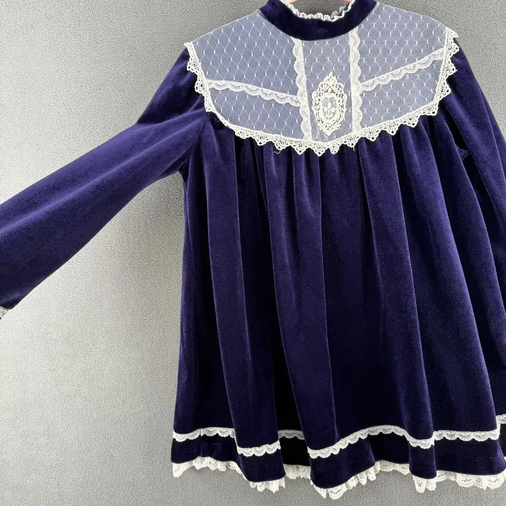 Vintage Pretty as a‎ Picture Velvet and Lace Little Girls Dress 6X Purple White